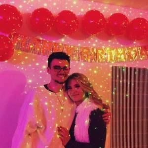 Meet your Posher, Collin